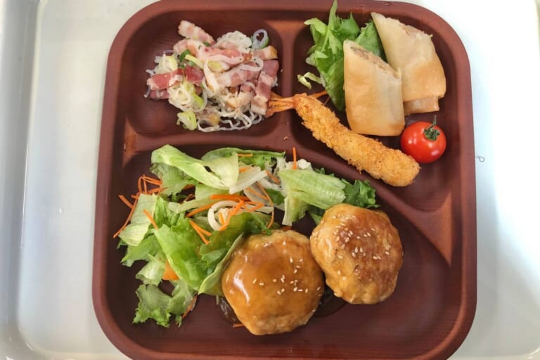 【親和の学生寮】今日の晩ごはん☆えのきつくね