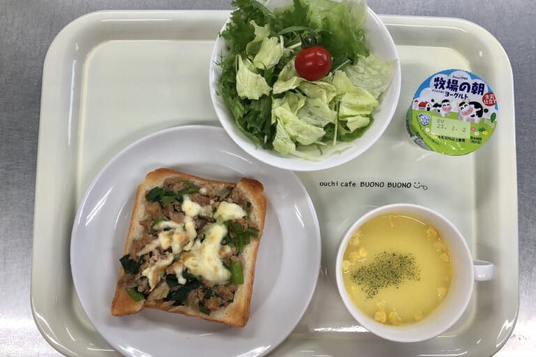 【親和の学生寮】今日の朝ごはん☆照り豚トースト