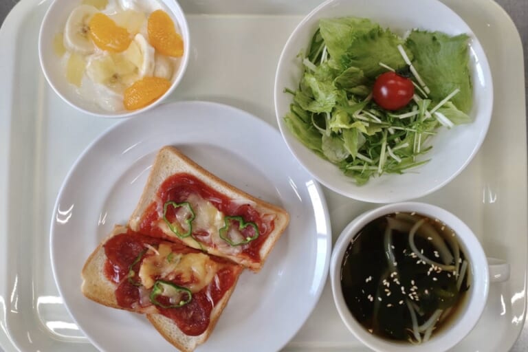 【親和の学生寮】今日の朝ごはん☆ピザトースト