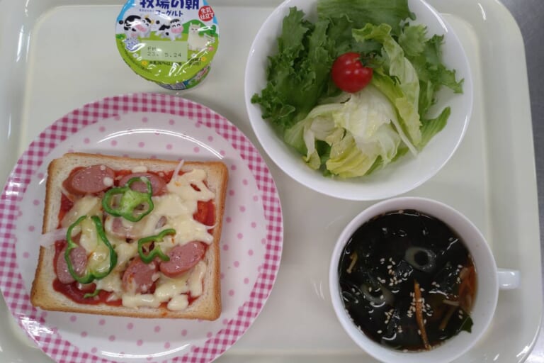 【親和の学生寮】今日の朝ごはん☆ピザトースト