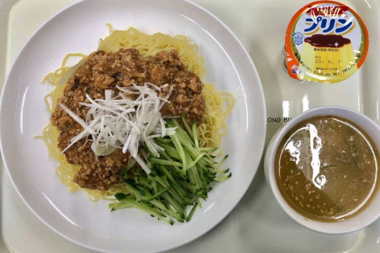 【親和の学生寮】今日の晩ごはん☆ジャージャー麺