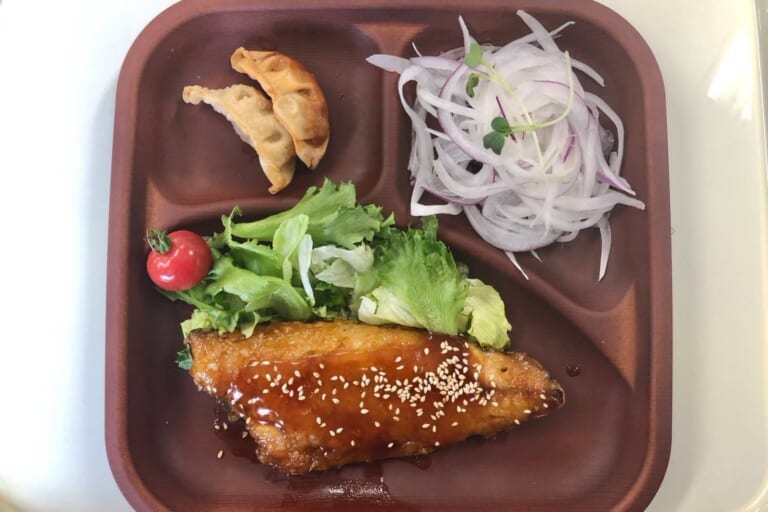 【親和の学生寮】今日の晩ごはん☆サバの蒲焼き