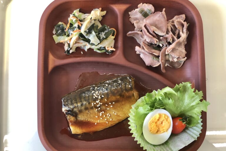 【親和の学生寮】今日の晩ごはん☆さば味噌煮