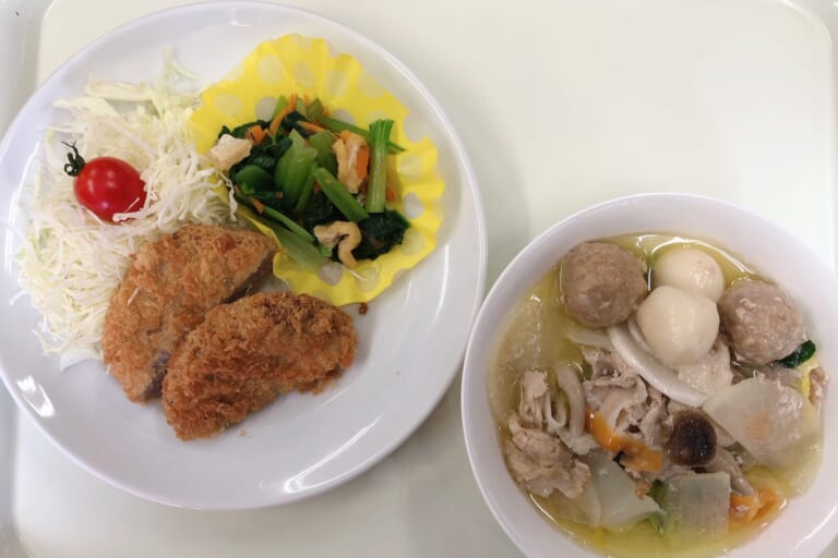 【親和の学生寮】今日の晩ごはん☆メンチカツ