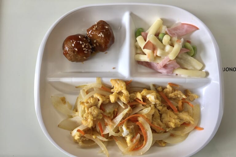 【親和の学生寮】今日の朝ごはん☆玉ねぎたまご炒め