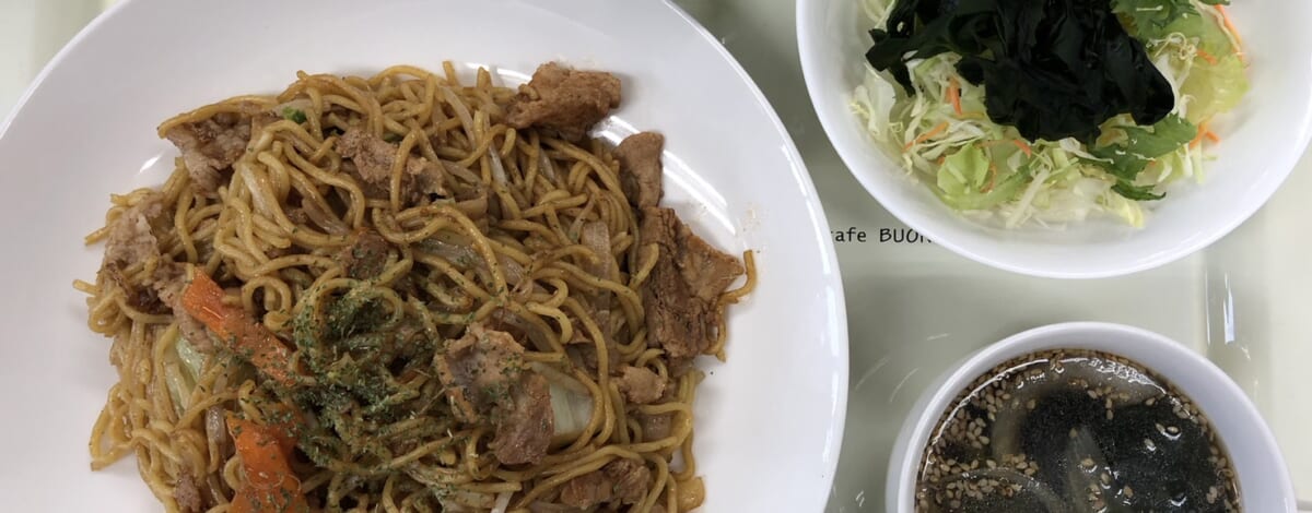 【親和の学生寮】今日の晩ごはん☆焼きそば