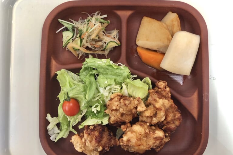 【親和の学生寮】今日の晩ごはん☆から揚げ