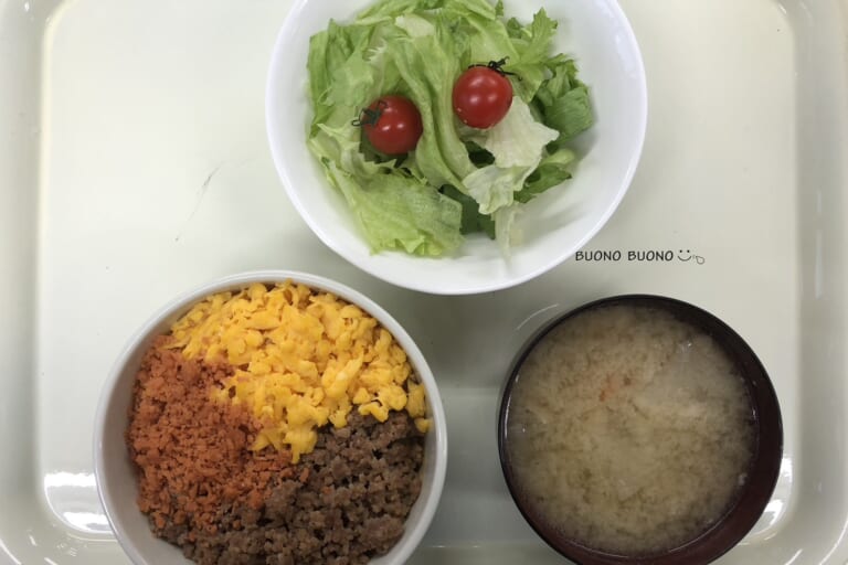 【親和の学生寮】今日の朝ごはん☆三色ごはん