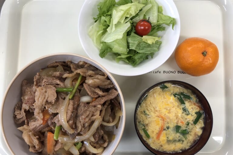 【親和の学生寮】今日の晩ごはん☆焼肉丼