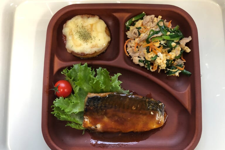 【親和の学生寮】今日の晩ごはん☆さばの味噌煮