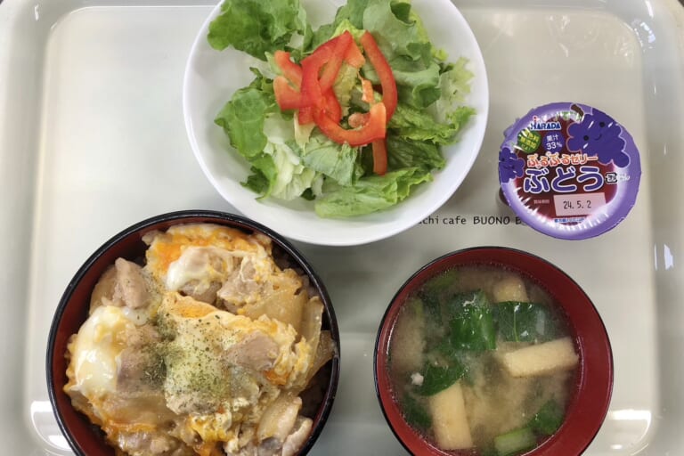 【親和の学生寮】今日の晩ごはん☆親子丼