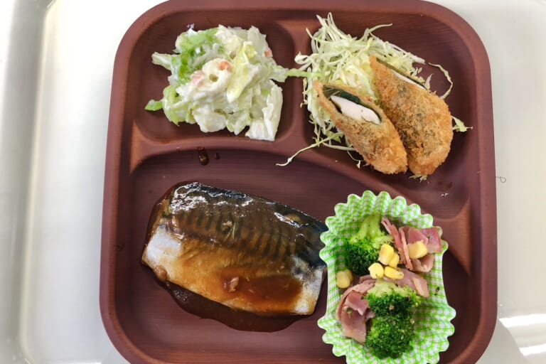 【親和の学生寮】今日の晩ごはん☆さば味噌煮