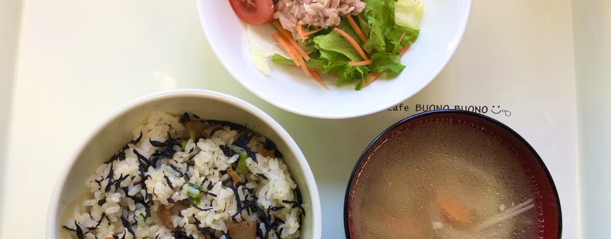 【親和の学生寮】今日の朝ごはん☆ひじきご飯と豚汁