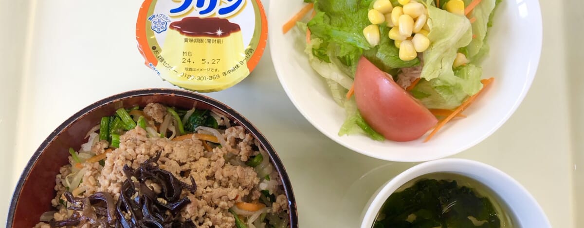 【親和の学生寮】今日の晩ごはん☆ビビンバ丼