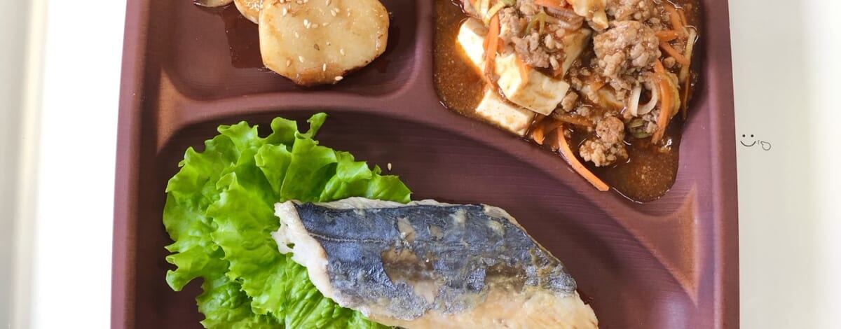 【親和の学生寮】今日の晩ごはん☆焼き魚と長芋ステーキ