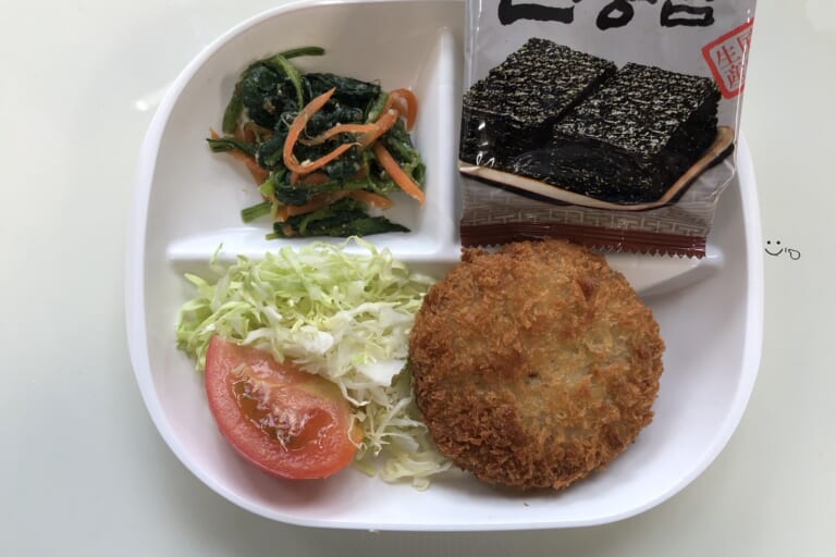 【親和の学生寮】今日の朝ごはん☆メンチカツ