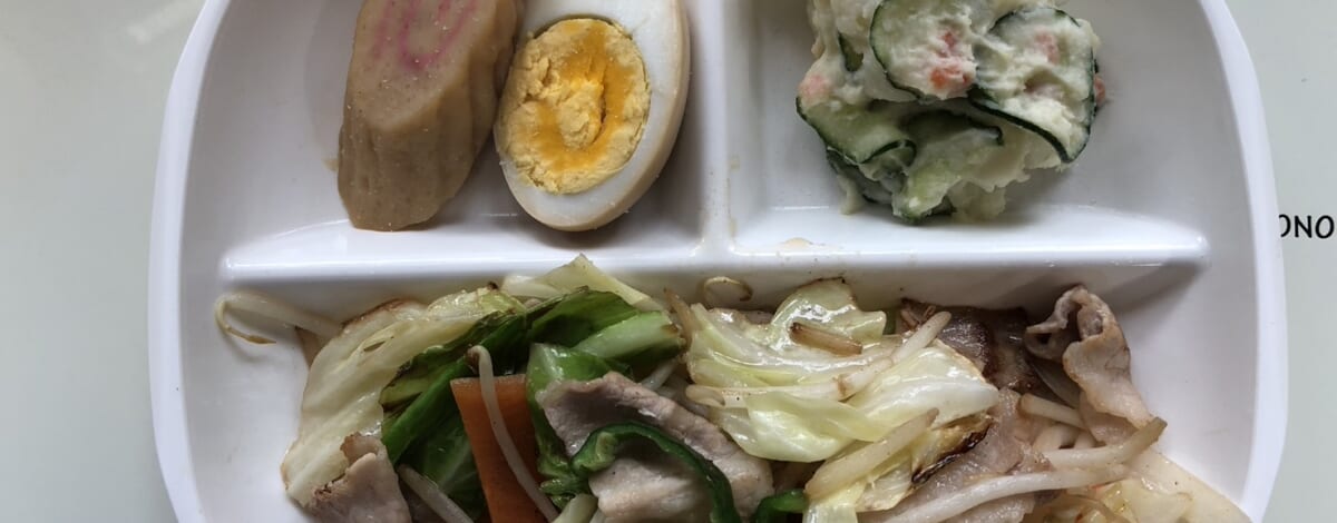 【親和の学生寮】今日の朝ごはん☆肉野菜炒めとポテトサラダ