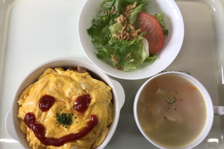 【親和の学生寮】今日の晩ごはん☆オムライス