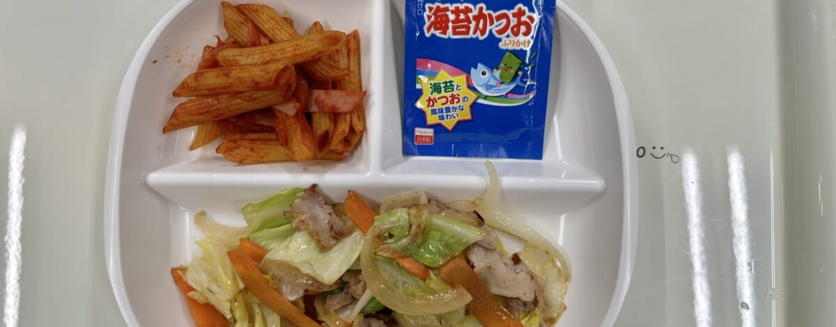 【親和の学生寮】今日の朝ごはん☆肉野菜炒め