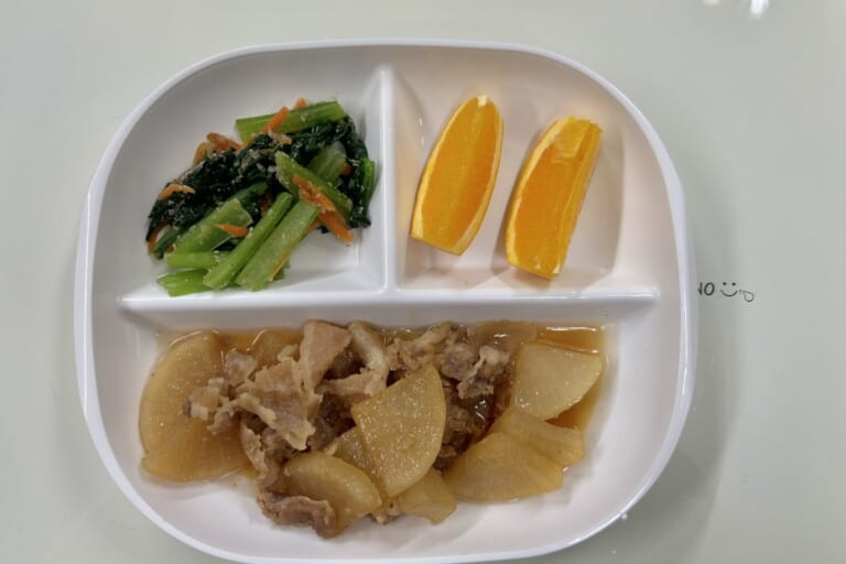 【親和の学生寮】今日の朝ごはん☆豚バラ大根