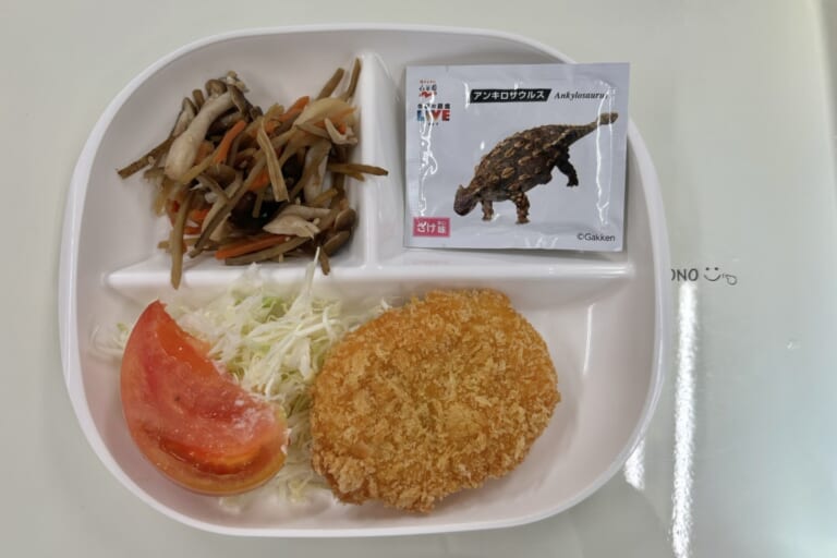 【親和の学生寮】今日の朝ごはん☆コロッケ