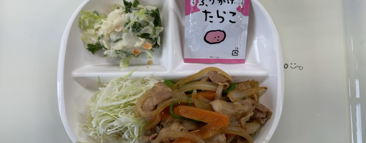 【親和の学生寮】今日の朝ごはん☆焼肉とポテトサラダ