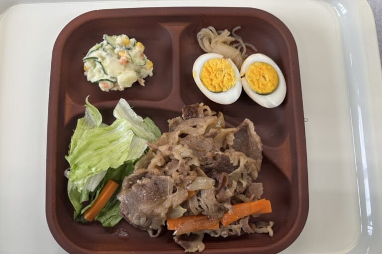 【親和の学生寮】今日の晩ごはん☆焼肉とポテトサラダ