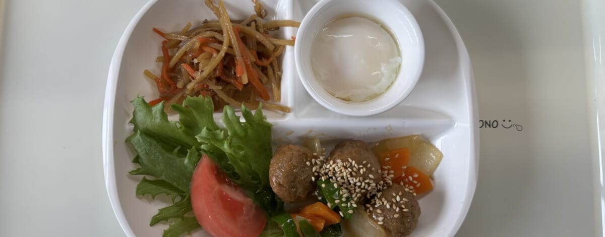 【親和の学生寮】今日の朝ごはん☆ミートボール炒め