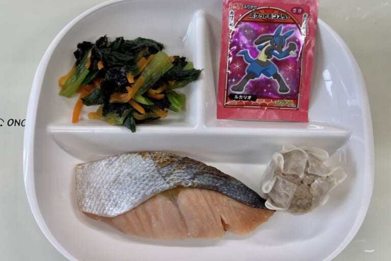 【親和の学生寮】今日の朝ごはん☆焼き魚としゅうまい