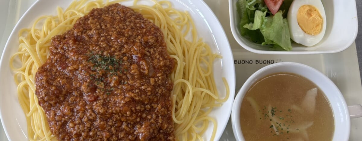 【親和の学生寮】今日の晩ごはん☆ミートソーススパゲティ