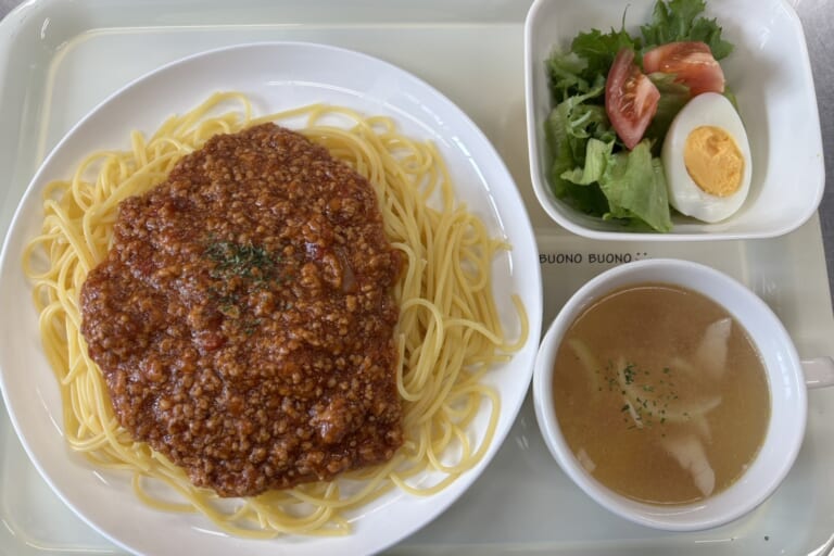 【親和の学生寮】今日の晩ごはん☆ミートソーススパゲティ