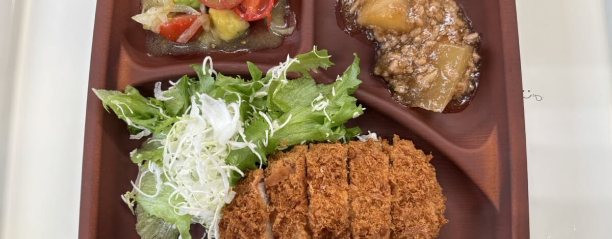 【親和の学生寮】今日の晩ごはん☆とんかつ