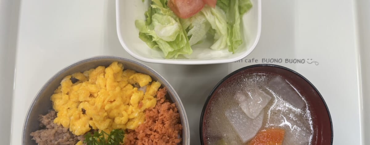 【親和の学生寮】今日の朝ごはん☆三色ごはん