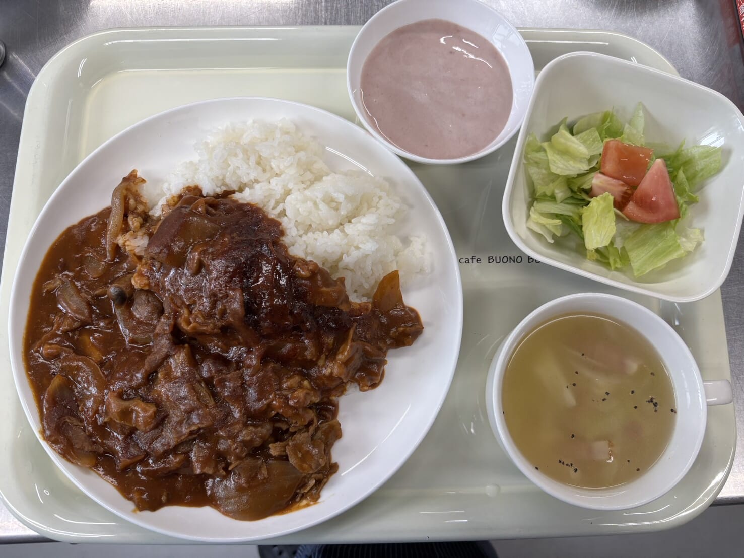 【親和の学生寮】今日の晩ごはん☆ハヤシライス