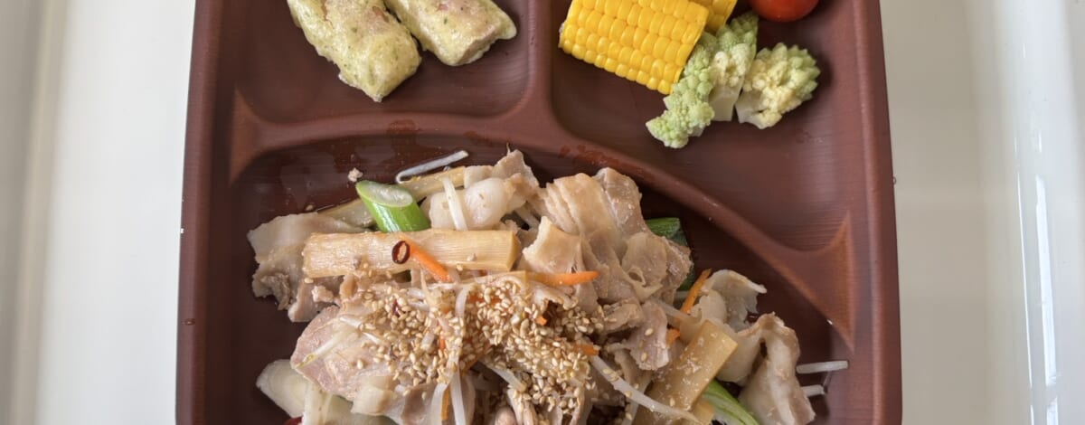 【親和の学生寮】今日の晩ごはん☆メンマと豚肉のねぎ炒め