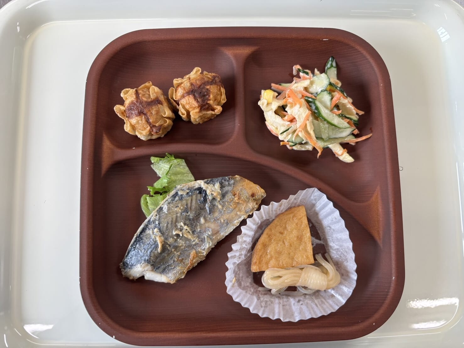 【親和の学生寮】今日の晩ごはん☆焼魚と煮物