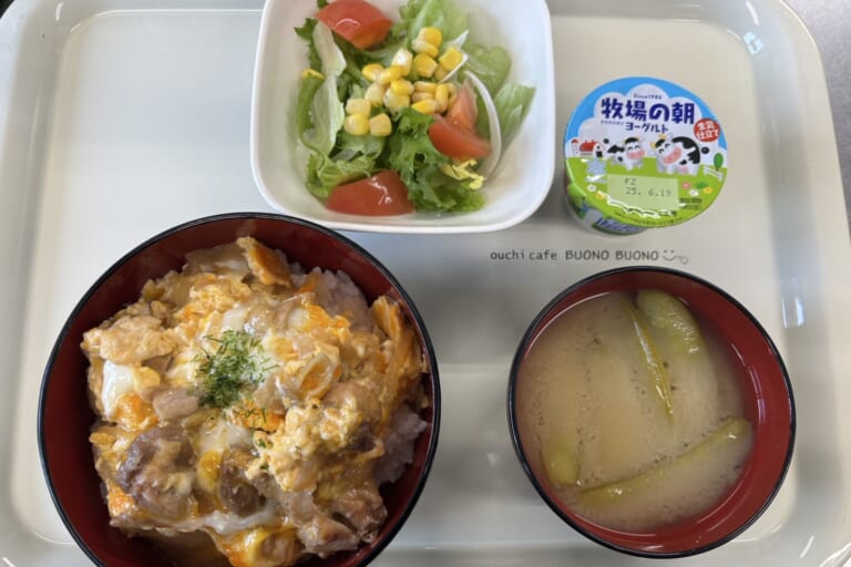 【親和の学生寮】今日の晩ごはん☆親子丼