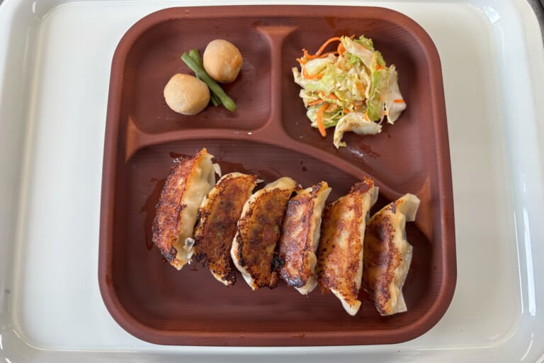 【親和の学生寮】今日の晩ごはん☆ぎょうざ