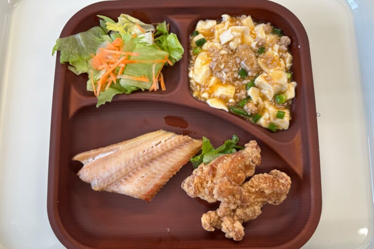【親和の学生寮】今日の晩ごはん☆焼き魚と麻婆豆腐