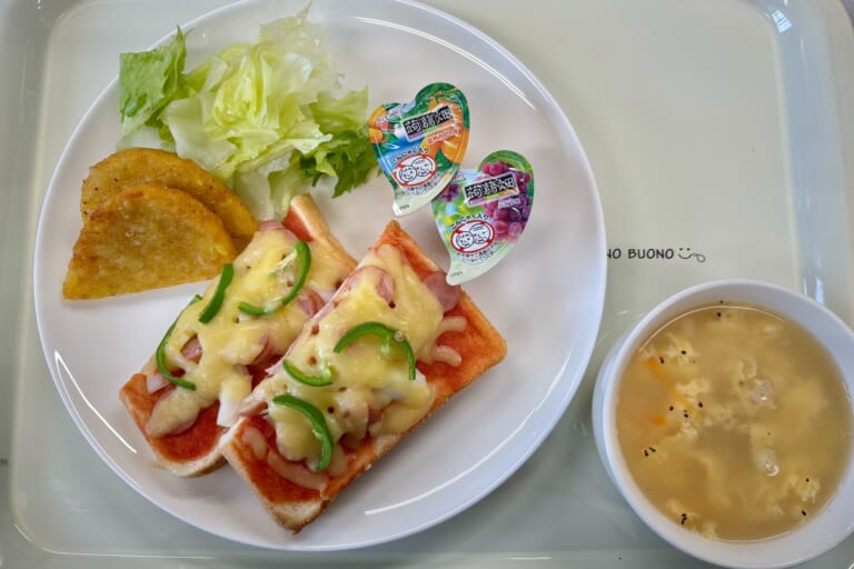 【親和の学生寮】今日の朝ごはん☆ピザトースト
