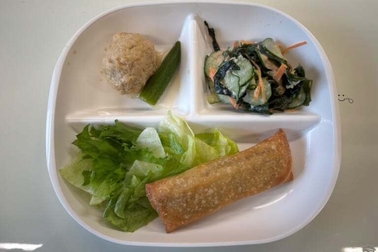 【親和の学生寮】今日の朝ごはん☆春巻き