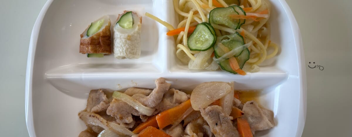 【親和の学生寮】今日の朝ごはん☆焼肉とスパゲティサラダ