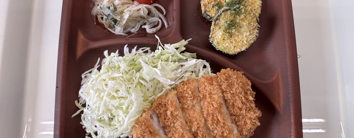 【親和の学生寮】今日の晩ごはん☆とんかつ