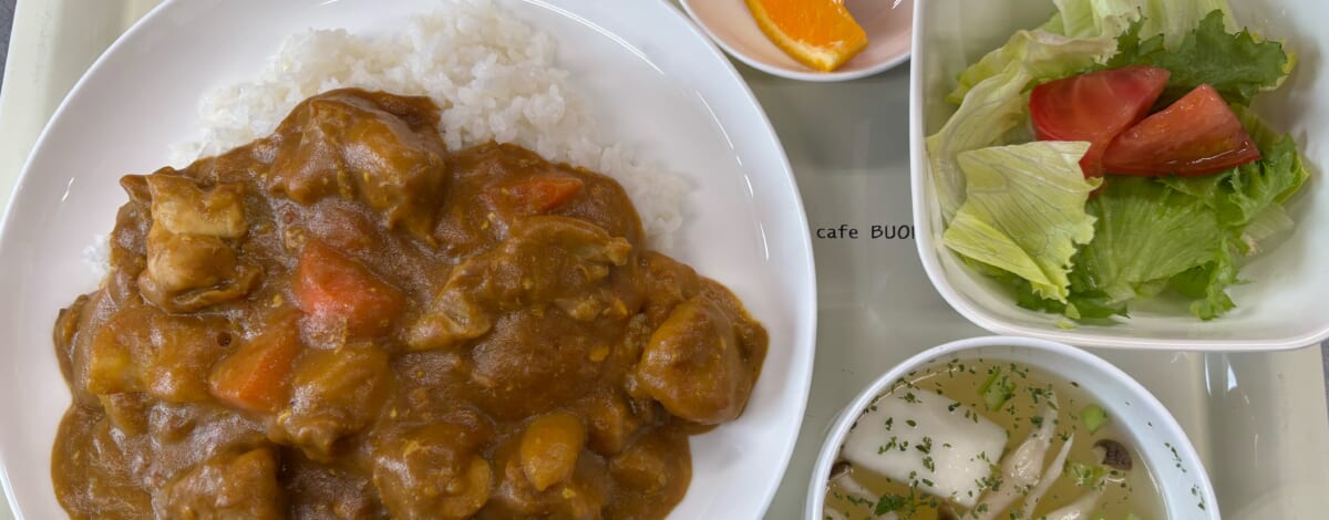 【親和の学生寮】今日の晩ごはん☆チキンカレー