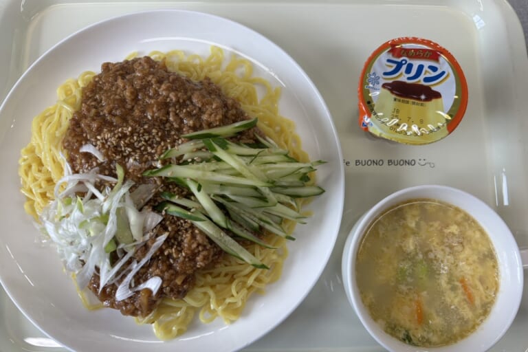 【親和の学生寮】今日の晩ごはん☆ジャージャー麺