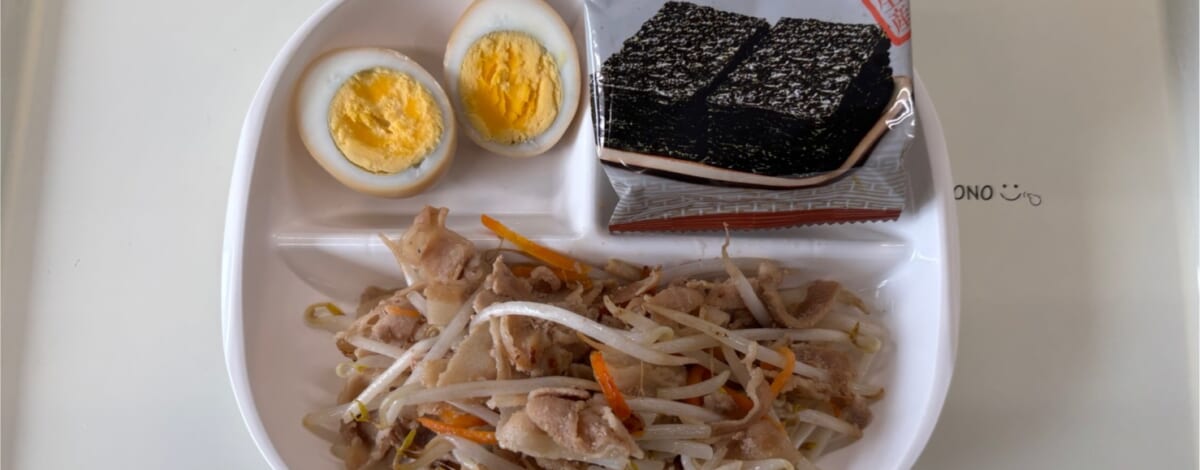 【親和の学生寮】今日の朝ごはん☆豚もやし炒め