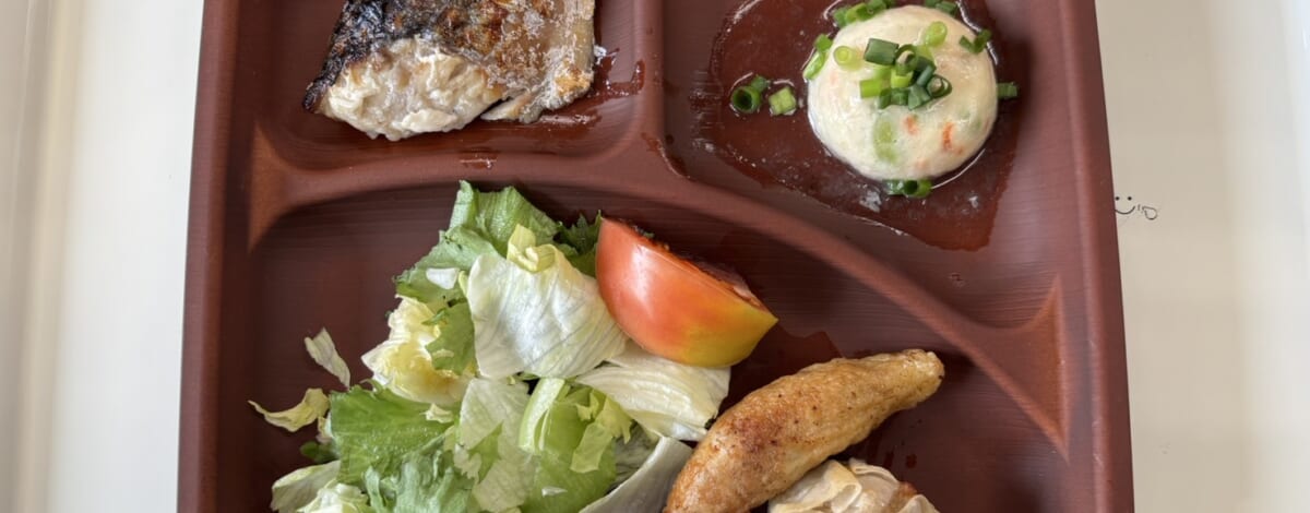 【親和の学生寮】今日の晩ごはん☆鶏皮餃子