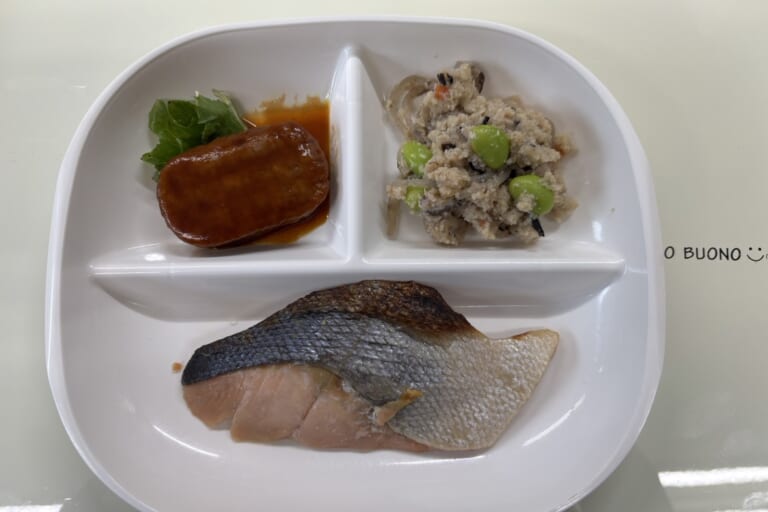 【親和の学生寮】今日の朝ごはん☆焼き魚