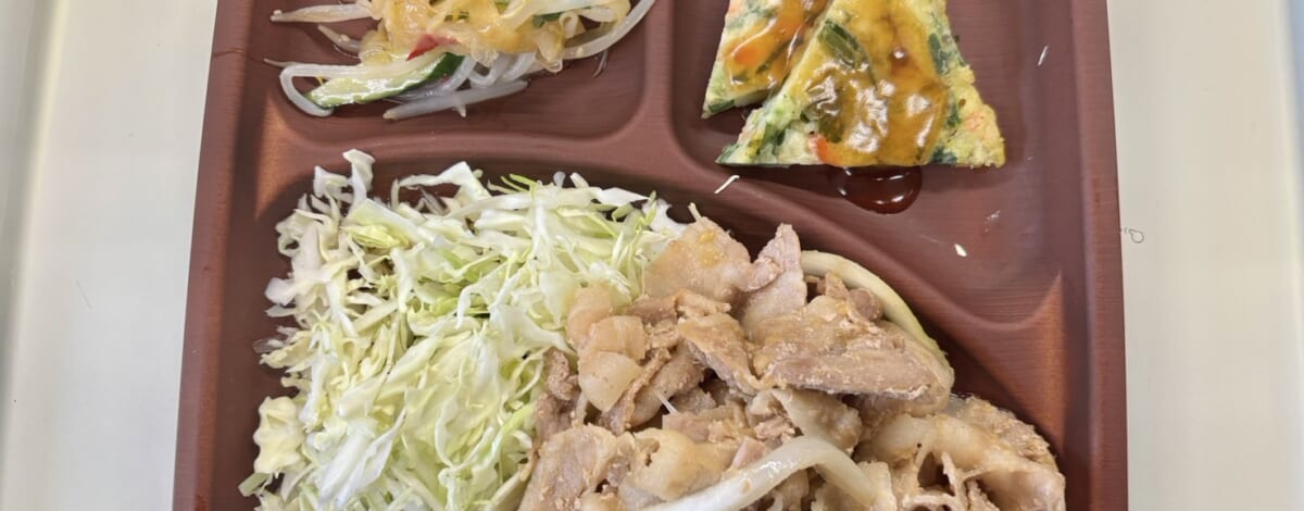 【親和の学生寮】今日の晩ごはん☆豚の生姜焼き