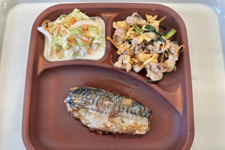 【親和の学生寮】今日の晩ごはん☆さば味噌煮